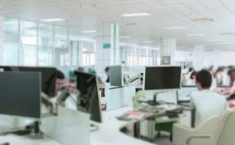 辦公室文員個人半年總結