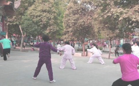 ����������