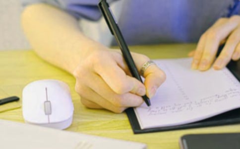 ����M�L(zh��ng)��ι����F(xi��n)��(ch��ng)���x���