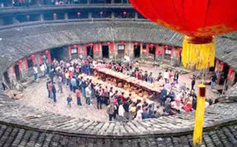 ���^����L(f��ng)�׵����ģ����x52ƪ��