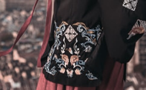 �h�����ģ��c�h��һ�����^