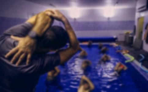 �{У�̾���(g��)�˹������Y(ji��)�����x12ƪ��