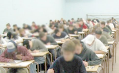 美術考試如何打破傳統(tǒng)一畫定成績的模式