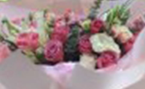 那束送不出去的玫瑰花