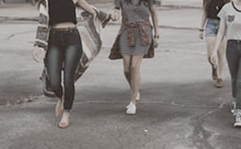 我的自畫像女孩子作文(精選5篇)