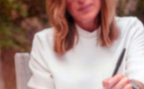 實(shí)用的形容女人氣質(zhì)的句子7條