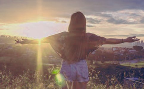 Ů���罻�Y�x���R(sh��)3ƪ