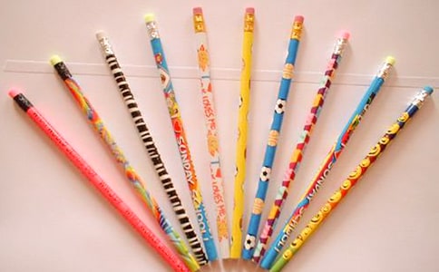 鉛筆的自述作文15篇【必備】