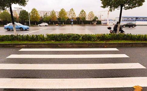 ���Ԅ����е����̰�