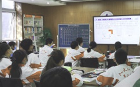 大學(xué)上課遲到檢討書15篇