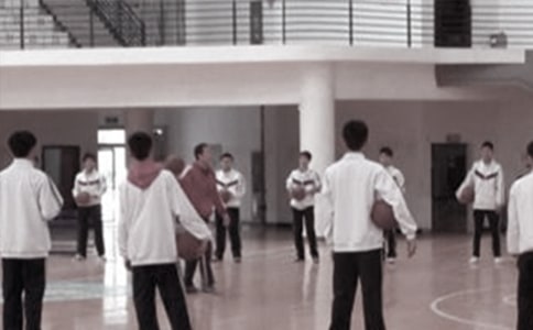 在現(xiàn)代體育教學(xué)中如何培養(yǎng)學(xué)生終身體育意識的初探