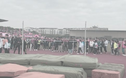 體育教案-背越式跳高(二)——助跑和起跳相結(jié)合技術(shù)