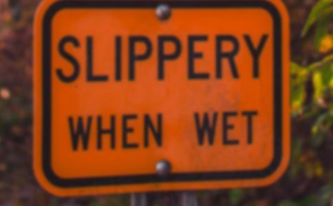 ���U��(j��ng)�I�И�(bi��o)ͨ��