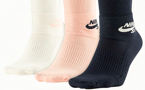 �m���c�f���l����