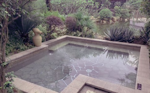 ����Ĝ�Ȫ֮������