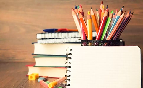 學(xué)生我的文具盒作文