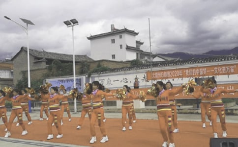 ��ˇ�ݳ���ͬ10ƪ