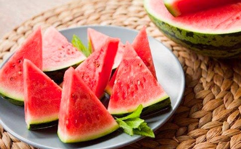 ���ϳ�һ����