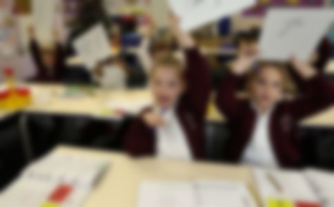 �����x��С�W(xu��)����������300��3ƪ