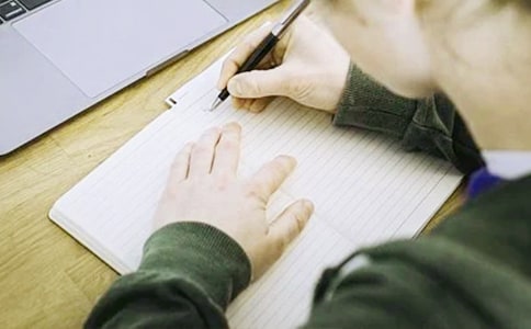 和青年同志們談寫信