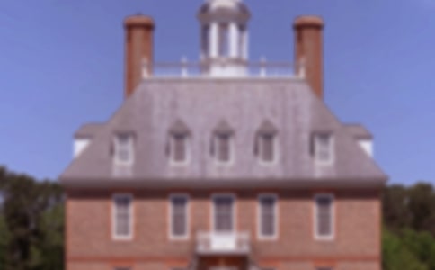 大學(xué)學(xué)院上半年度工作總結(jié)