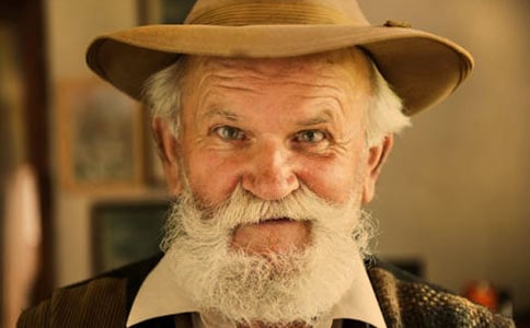 ����?sh��)����?/></p>
<p>����������Z(y��)�������˺����g���@�Ǡ����r(sh��)��������߅��Ԓ���������Ҳֻ����������ӛ�￴���ˡ�</p><p>������������������ӛ��ӛ�������һ���Ľ�(j��ng)�v���������������q�r(sh��)���ҵĶY�������˸��]�ң���߀����ӛ�ķ����ό�(xi��)�����r(sh��)�g����s�ٽ������e(cu��)�����r(sh��)�g�Ĵ_���F���D(zhu��n)���g������ӛ�����Ҷ��^(gu��)��5��(g��)��������Щ�c�������Ŀ옷(l��)�r(sh��)��s���h(yu��n)���ܵ�����</p><p>��������ǰ��һ�����w�����Ġ���ͻȻ����סԺ������(d��ng)������ȥ�t(y��)Ժ��·������(j��ng)�^(gu��)һƬ���~�ֺ�һƬ�ջ������ǽ�(j��ng)˪�ė��~�ټt����(du��)��Ҳֻ�Ƕ���һ�N�������c(di��n)�Y���Ǿջ��ص��S���G��Ҳֻ���������˟o(w��)�ނ��С�����(g��)������������ע���Ҳ���^(gu��)���ǝM�ص����~����������C(j��)���ţ������ϣ���ѽ^���l(shu��)��׌�����֏�(f��)��ǰ��Ц����Ҷ��������p�p����һ��һƬ�S�~����˻����һ�p푣���Ƭ�ѽ�(j��ng)�����ò���һ�������~�����������������L(f��ng)һ��������Ƭ��ɢ�䵽����������ʧ�����L(f��ng)����������һ��y�^(gu��)���@�y�����Ǡ�����ӛ���f(shu��)�����~�w����</p><p>������(l��i)���������������Ġ������c��ǰ��ȣ���ô�n������ô��������ô�o(w��)����������ʹ֮�࣬�����놖(w��n)����Ȼ��Ҫ���ϲ������ǻ��������x��������</p><p>����ҹ��o(w��)����˯����������(x��)�T�Եط��_(k��i)����?sh��)���ӛ��������ҵ��˽��?/p><p>����ԭ��(l��i)��������(j��ng)�v�^(gu��)��ô��Ĝ�ɣ�Ϳ��y���������q��ĸ�H��ȥ�����L(zh��ng)���˚q���H��ȥ������ֻ���c���׵ĵܵ�����������ʮ�q����Ķ�������?y��n)����](m��i)�X���ò�ȥ�I�����������ں���Ĵ������������һ����һ�w����Ҳ�](m��i)���u��ȥ���ص����������_������ͨ�t��20�q�������������˸��Ѕs�](m��i)�Xȥ�x�����(l��i)����ȥ�x�ˎ���������һ݅�ӵ��ώ������@ô�������@ô�y������Ȼ߀��(ji��n)���f(shu��)���˻���Ҫ���øж����Լ��������ѽ�(j��ng)�ஔ(d��ng)�������ஔ(d��ng)�Ҹ���</p><p>���������@�����Ҳ��ɵ������˳�˼�������@һ����δ���^(gu��)ʲô��������ʲô����(ji��n)���f(shu��)�Լ������������Ҹ�����ʲô߀Ҫ�ж������𠔠����f(shu��)��һ��Ԓ�������o(w��)�������X�c��λ�ǟo(w��)������һ݅�ӵĖ|����ֻ�бM���������Լ������������(hu��)������ؕ�I(xi��n)����������������ăr(ji��)ֵ����ѽ�������Ĳ��J(r��n)����������������Ҫ��������(du��)����������Щĥ�y����ô�D�������^(gu��)�������ؽ�(j��ng)�Ŀ��(y��n)��ֻҪ��(sh��)�F(xi��n)���Լ���׷���������J(r��n)���Լ����Ҹ����������@ô�������o(w��)���g��������ӛ�����һ�(y��)����Ȼ�������@ô��(xi��)������֪���ҵĕr(sh��)�g��������������֮������(hu��)������ؕ�I(xi��n)��߀����ô���˾�������Ҳ�M������</p><p>����һ�r(sh��)�g����˼�w�f(w��n)ǧ�����f(shu��)����ֻ����������L(zh��ng)���������Ӳ��ܓ��Пo(w��)��������������������Ȼ��(j��ng)�^(gu��)���ϲ�������β��܌�(sh��)�F(xi��n)��K���Ҹ����@��(g��)�o(w��)��(sh��)��׷��(w��n)�^(gu��)�Ć�(w��n)�}���ڠ���?sh��)���ӛ�������ѽ?j��ng)�ҵ�����õĴ𰸡���</p><p>������?sh��)���ӛ�����P(gu��n)���£�</p><p><a target=