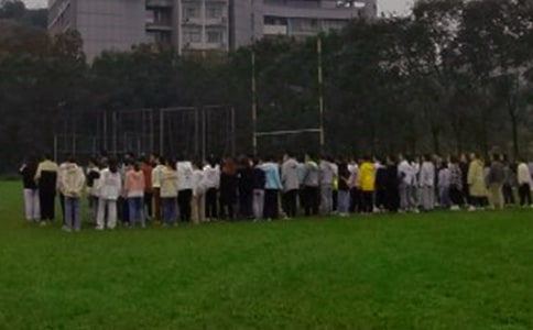 ��١���顱��Ц�ϰٳ�