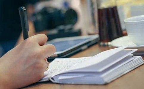 八年級(jí)作文9篇(精)