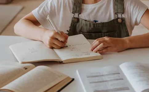 以遭遇為話題的作文(通用24篇)