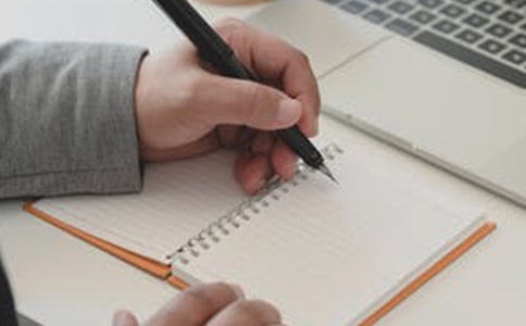 實用的高三了作文集合五篇